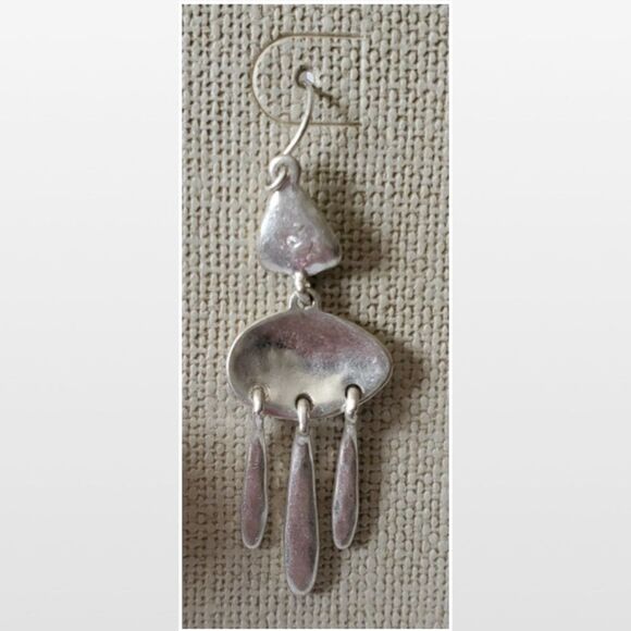 New Bella Uno Earrings Womens Silver Dangle Three Tier Drop Triangle Jewelry NWT - Picture 9 of 16